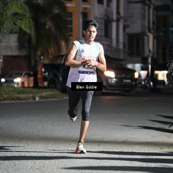 Runner Photo 7668353