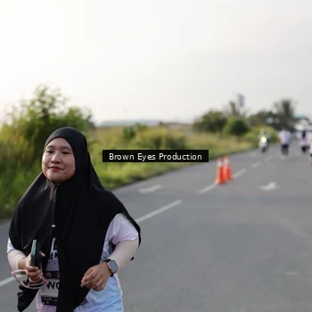 Runner Photo 7668358