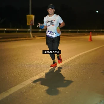 Runner Photo 7668371