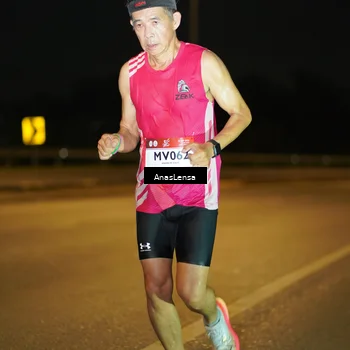 Runner Photo 7668373