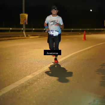 Runner Photo 7668375