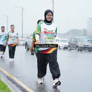 Runner Photo 7668378