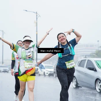 Runner Photo 7668393