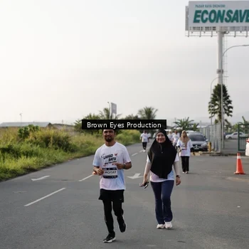 Runner Photo 7668401