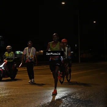 Runner Photo 7668403
