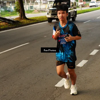 Runner Photo 7668422
