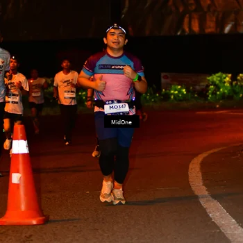 Runner Photo 7668427