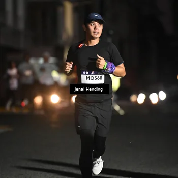 Runner Photo 7668435
