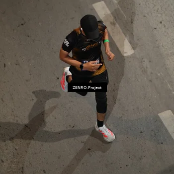 Runner Photo 7668436