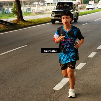 Runner Photo 7668441