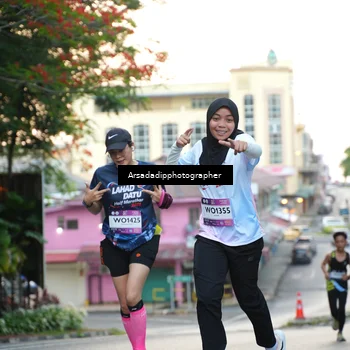 Runner Photo 7668445