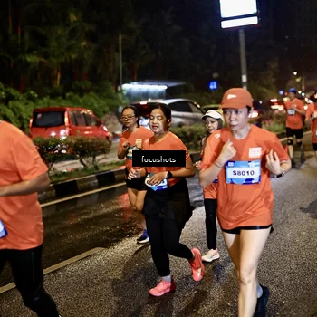 Runner Photo 7668453