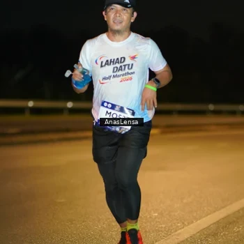 Runner Photo 7668471