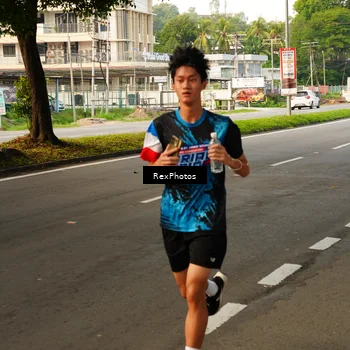 Runner Photo 7668474