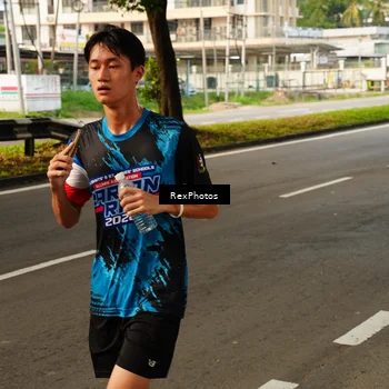 Runner Photo 7668478