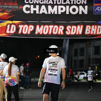 Runner Photo 7668479