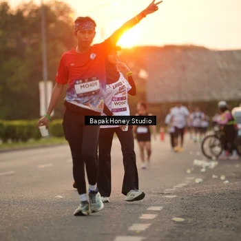 Runner Photo 7668481