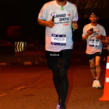 Runner Photo 7668496