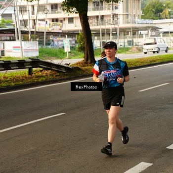 Runner Photo 7668502