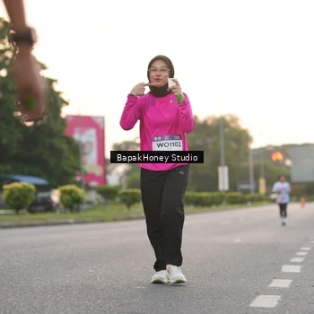 Runner Photo 7668504