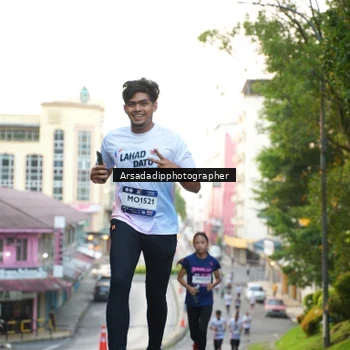 Runner Photo 7668520