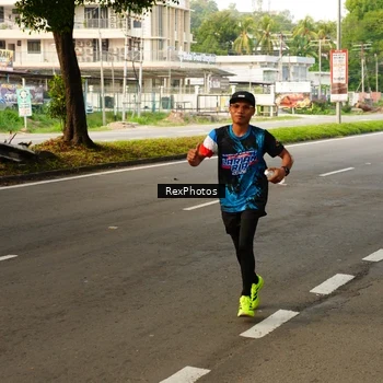 Runner Photo 7668543