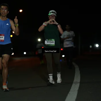 Runner Photo 7668548