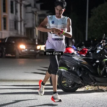 Runner Photo 7668558