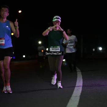 Runner Photo 7668561