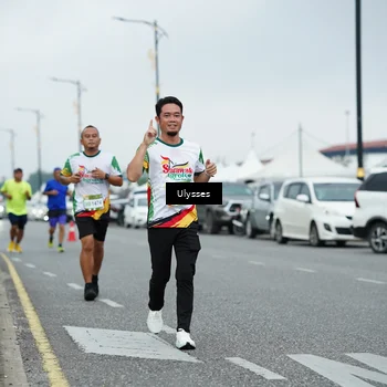 Runner Photo 7668567