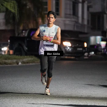 Runner Photo 7668578