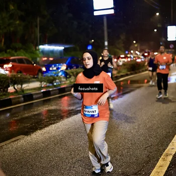 Runner Photo 7668581