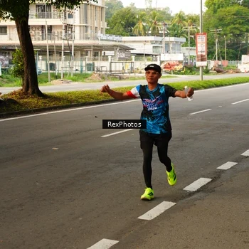 Runner Photo 7668584