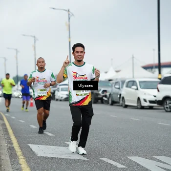 Runner Photo 7668593