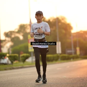 Runner Photo 7668615