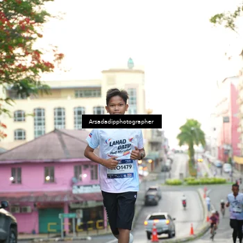 Runner Photo 7668617