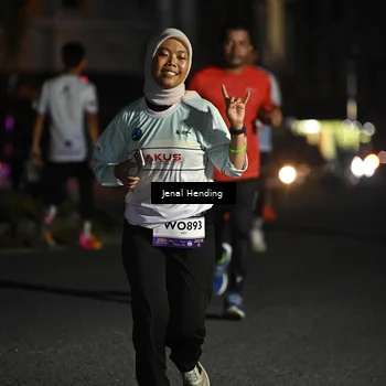 Runner Photo 7668658
