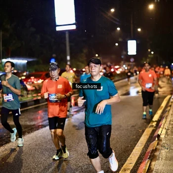 Runner Photo 7668690