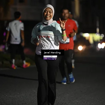 Runner Photo 7668697