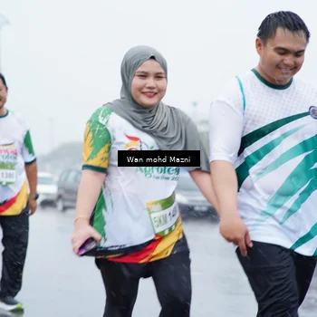 Runner Photo 7668700