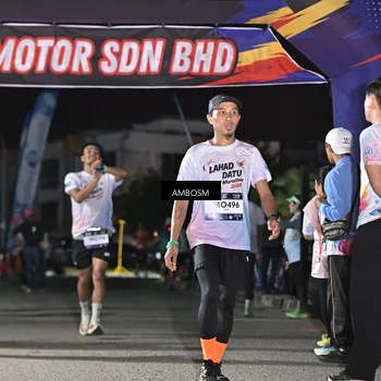 Runner Photo 7668709