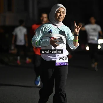Runner Photo 7668717