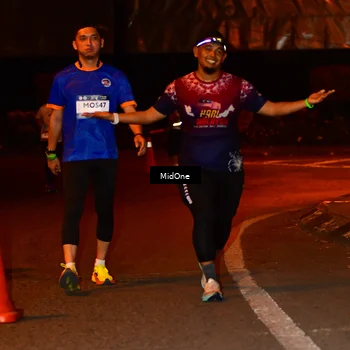Runner Photo 7668721