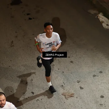 Runner Photo 7668731
