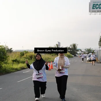 Runner Photo 7668733