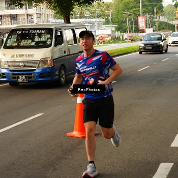 Runner Photo 7668744