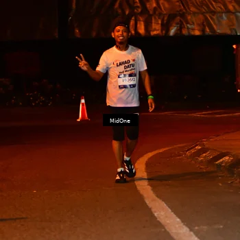 Runner Photo 7668769
