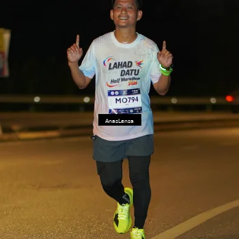 Runner Photo 7668779