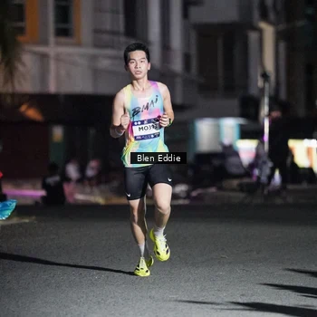 Runner Photo 7668782
