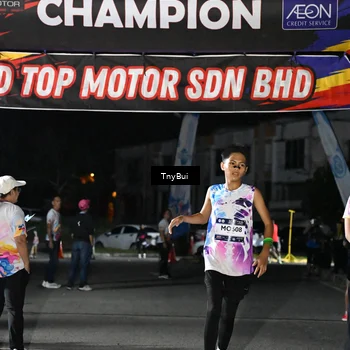 Runner Photo 7668787